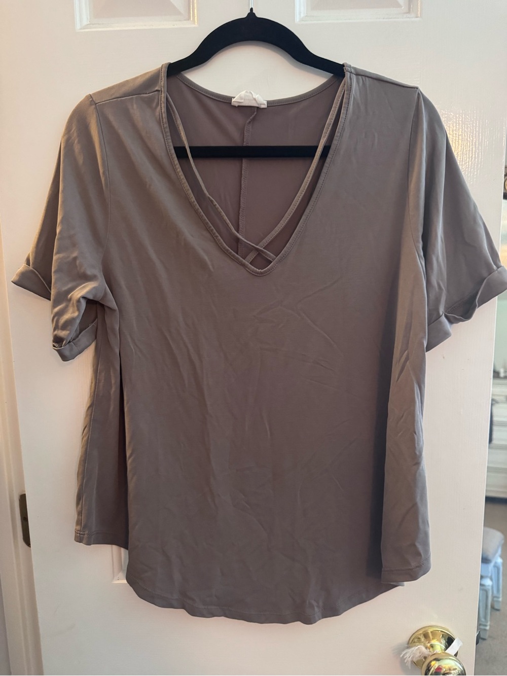 2/6$ Sienna Sky Womens Stappy V Neck Taupe Large